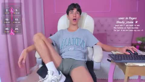 Snapshot of shady_stone chatting on 12.03.25 shady_stone online show from 12.03.25