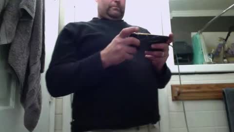 Snapshot of shadystl chatting on 12.12.24 shadystl online show from 12.12.24