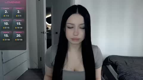 shaecatalina online show from 05.17.26