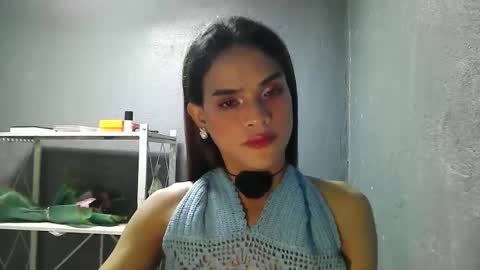 Snapshot of shaharra chatting on 11.21.25 shaharra online show from 11.21.25