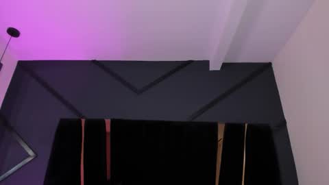 Shaina Vasquez online show from 02.22.26