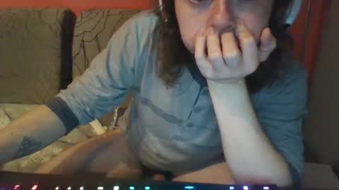 Snapshot of shalalatralala chatting on 11.02.25 Shalalatralala SF online show from 11.02.25