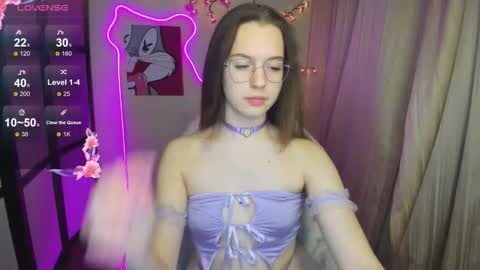 Vivian online show from 11.13.25