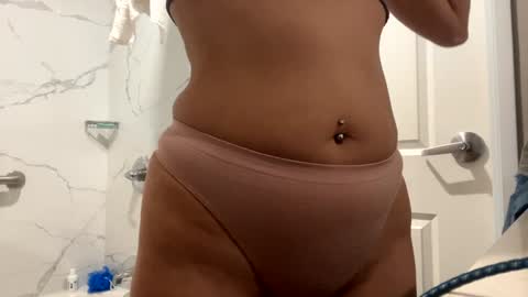 Shaman Woman online show from 01.30.25