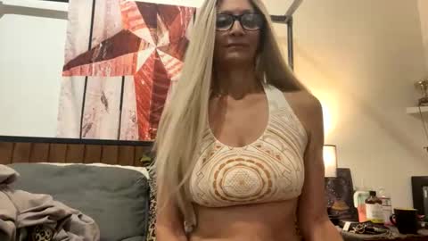 Shaman Woman online show from 11.07.25