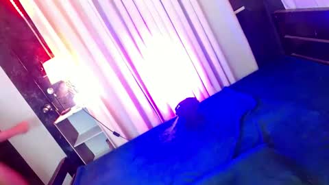 MISS SHANE online show from 02.26.25