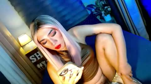 MISS SHANE online show from 11.29.25