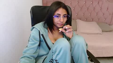 shanelle online show from 02.08.25