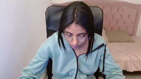 shanelle online show from 02.18.25