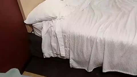 Snapshot of shanegold8266 chatting on 01.22.25 Shane Phantoms online show from 01.22.25