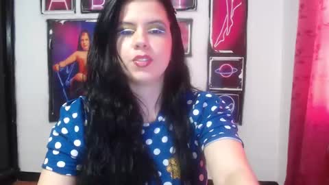 Shanell Moore online show from 01.08.25