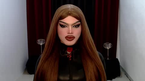 Snapshot of shanex01 chatting on 01.05.25 Shane X online show from 01.05.25