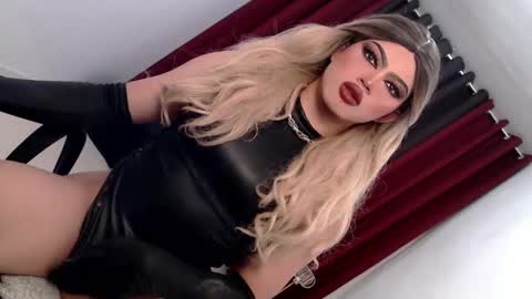 Snapshot of shanex01 chatting on 02.24.25 Shane X online show from 02.24.25