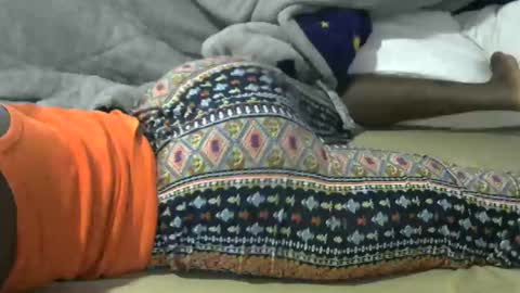 shaniz45 online show from 01.20.25