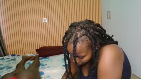 Shaniz online show from 11.10.25