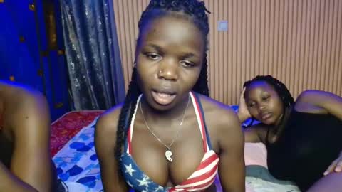 Shaniz online show from 11.18.25