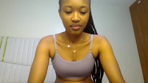 Snapshot of shanizz001 chatting on 02.23.25 shanizz online show from 02.23.25