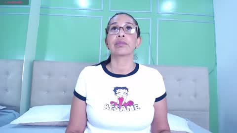  Shanon  online show from 02.09.25