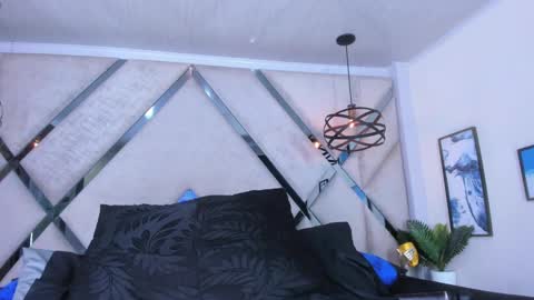 Snapshot of shantal_ferrer3 chatting on 01.05.25 shantal_ferrer3 online show from 01.05.25