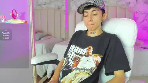 Shantal online show from 02.27.26