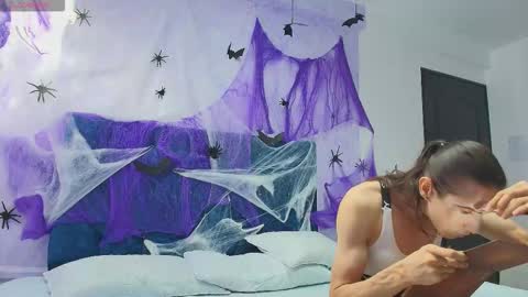 Snapshot of shantala_nastasiia chatting on 10.26.25 shantala nastasiia online show from 10.26.25