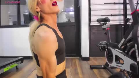 Snapshot of shantala_nastasiia chatting on 11.21.25 shantala nastasiia online show from 11.21.25