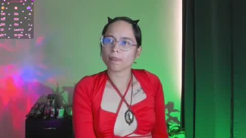 Cat-FOLLOWME and we talk IGshantal cerezo online show from 11.20.25