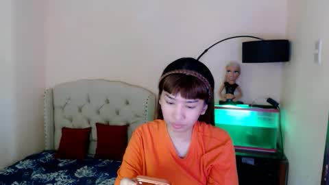 SHANTA FOX  s online show from 03.20.26