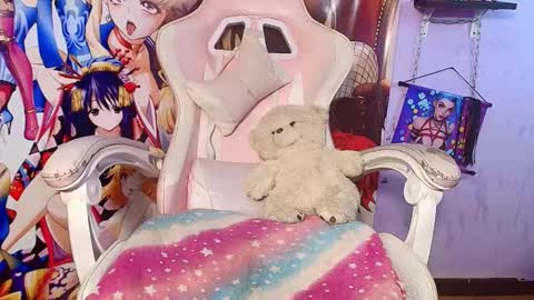 Snapshot of shantalks chatting on 02.20.26 shantalks online show from 02.20.26