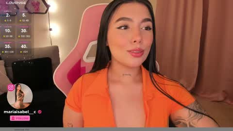 Snapshot of shantall_vidales chatting on 02.01.25 online show from 02.01.25