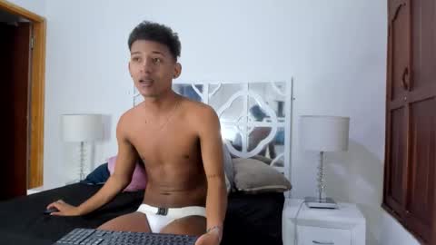 Shanti Wets Brunette online show from 11.01.25