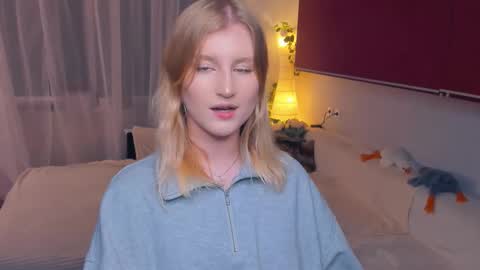 Snapshot of shantiyagin chatting on 10.30.25 Polly online show from 10.30.25