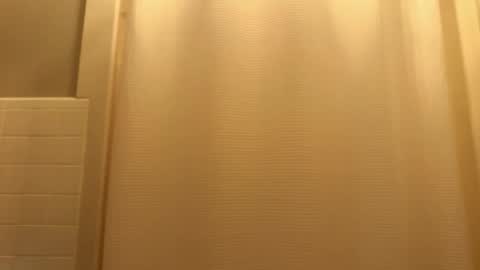 Snapshot of shark1865 chatting on 01.06.26 shark1865 online show from 01.06.26