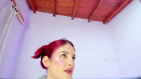 Hi fiends ---- I usually start online from Monday to Friday from 1000 am Saturdays and Sundays at 600 am Colombia time online show from 04.26.26