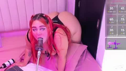 Snapshot of sharlotthe_bigass chatting on 04.23.26 sharlotthe_bigass online show from 04.23.26