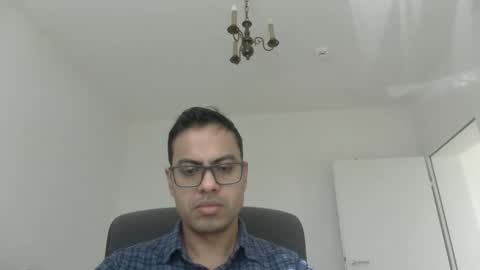 Snapshot of sharmamanxyz chatting on 03.11.25 sharmamanxyz online show from 03.11.25