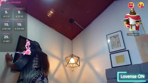 ESTEFI  online show from 04.16.26