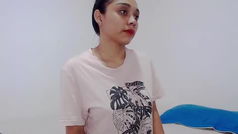 sharon_sexy__ online show from 10.28.25