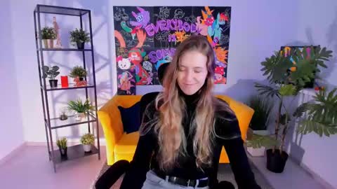 Snapshot of sharonevansi chatting on 02.16.25 Sharon online show from 02.16.25