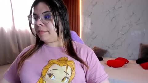 SASHA BLOOM online show from 09.10.25