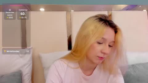 Shantall online show from 02.13.25