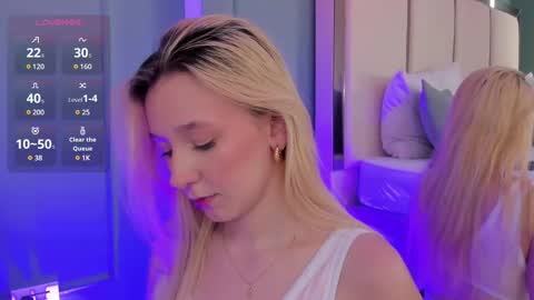 Shantall online show from 02.18.25