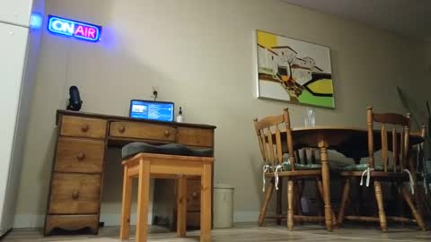 Snapshot of shave_deeez chatting on 09.29.25 shave deeez online show from 09.29.25