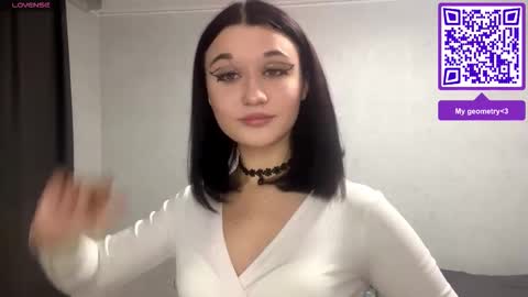 May online show from 11.03.25