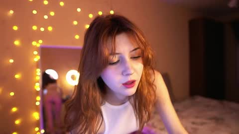 Snapshot of shawty_girl_ chatting on 02.05.25 Sonya online show from 02.05.25