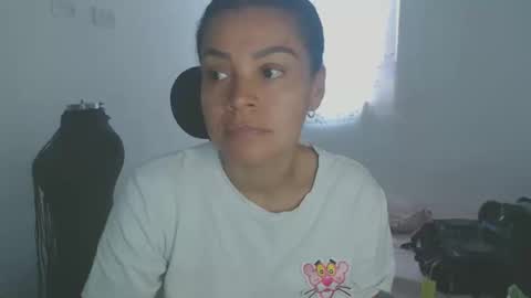 Snapshot of shayna_cute chatting on 11.27.25 Shayna online show from 11.27.25