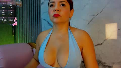 shayra_boobs2 online show from 01.19.26