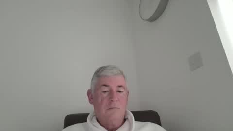 she52 online show from 04.18.26