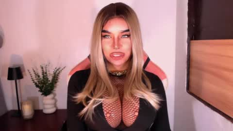 sheenafrost online show from 05.28.26