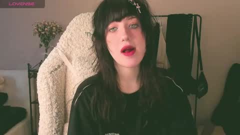 Chiara online show from 04.30.26